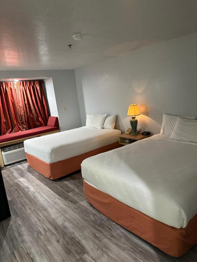 Microtel Inn & Suites By Wyndham Gallup Exteriér fotografie